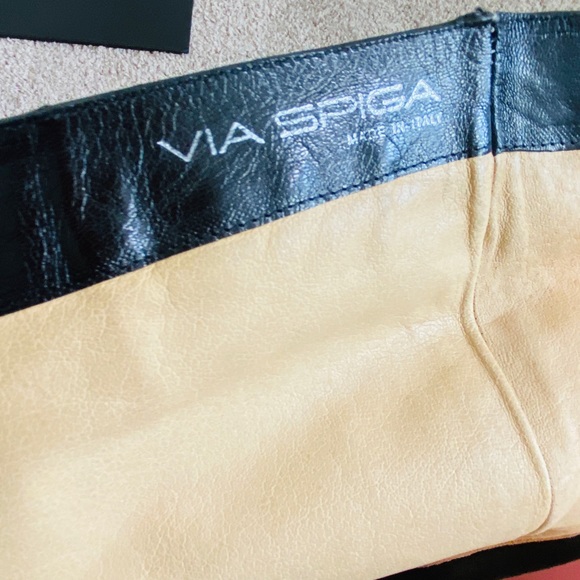 Vintage Victorian Style Via Spiga Black Genuine Patent Leather Laced Knee Boots - Picture 13 of 15